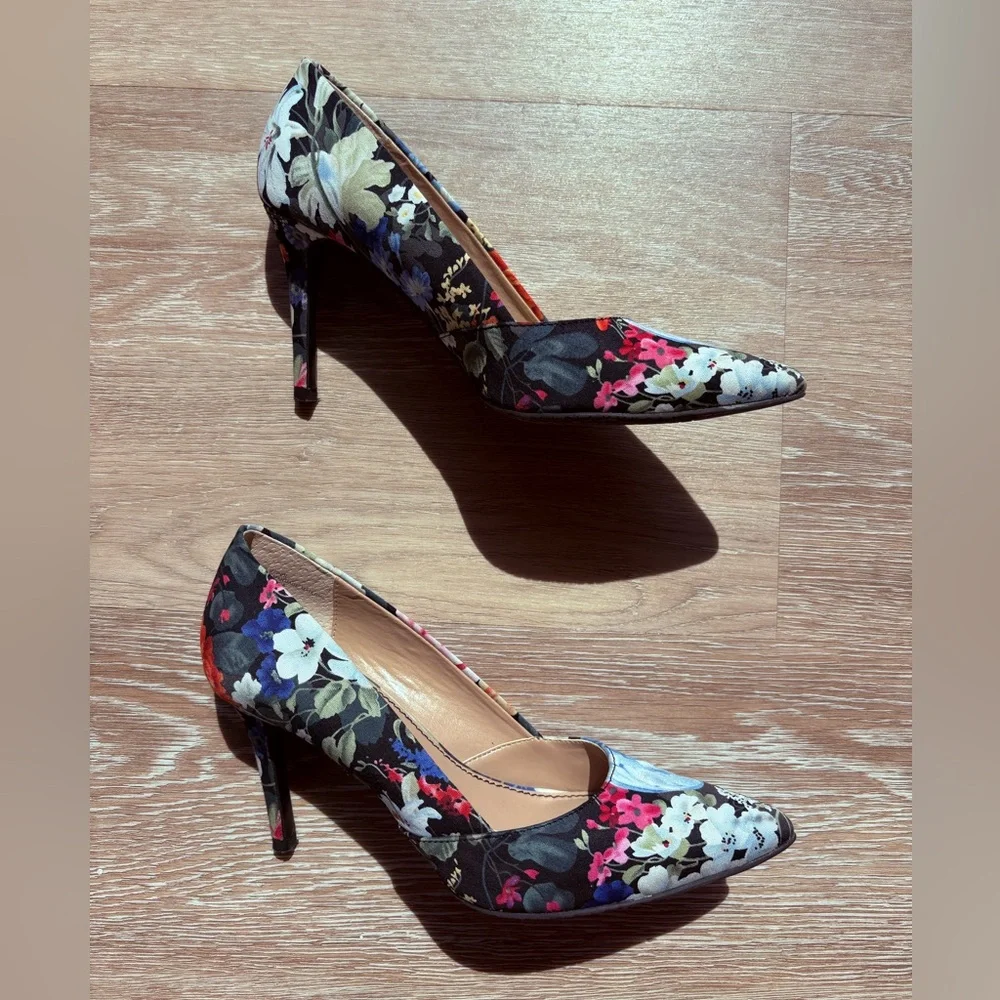 Audrey Brooke Floral Heels (size 7)